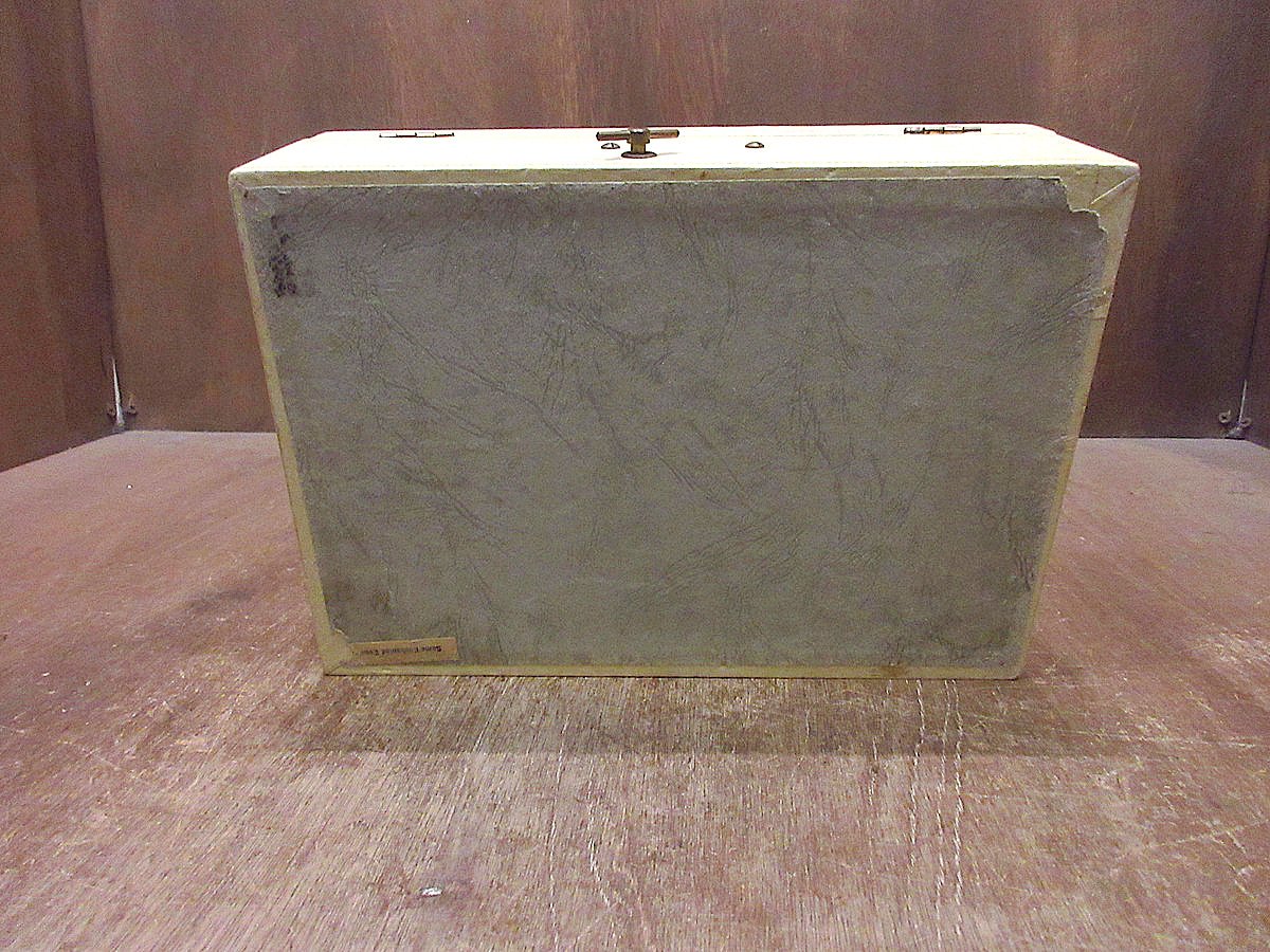 遺品整理　ヴィンテージアクセサリー　オルゴール箱 遺品整理 ヴィンテージアクセサリーまとめ売り 【オルゴール