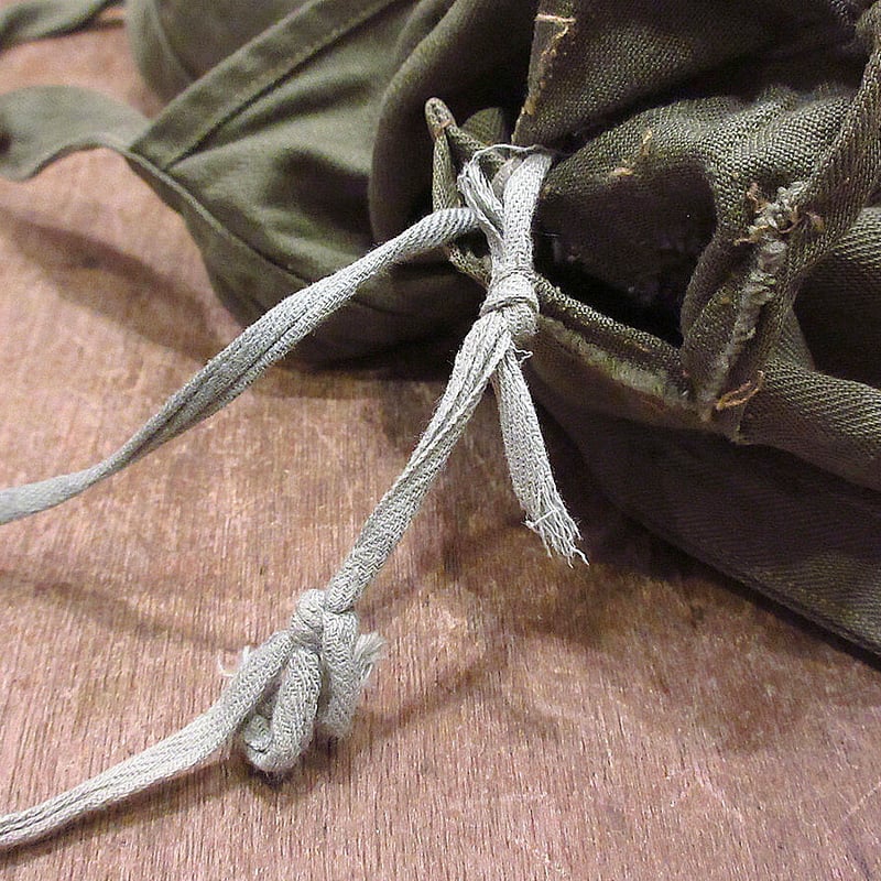 イギリス軍 1943年製 RED CROSS(赤十字） ショルダーバッグ