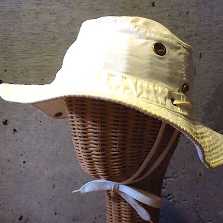 サファリハット | STORES