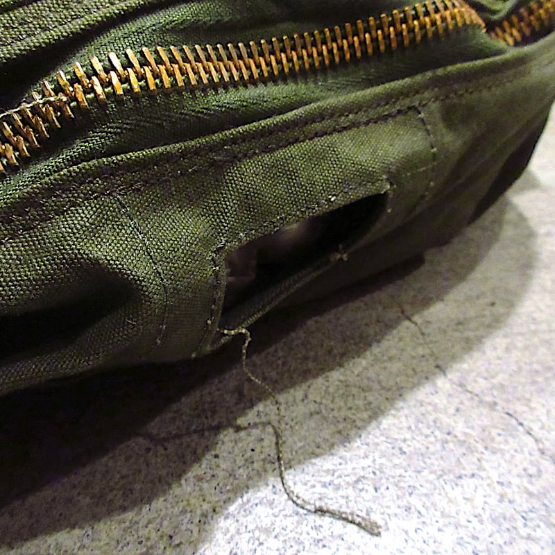 ビンテージ60's○DEADSTOCK U.S.ARMYサバイバルキットバッグ○260129n