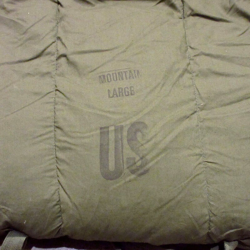 ミリタリー　米軍　ビンテージ　寝袋　M-1949 SLEEPING BAG MOUNTAIN M-1949 米軍払い下げの商品詳細