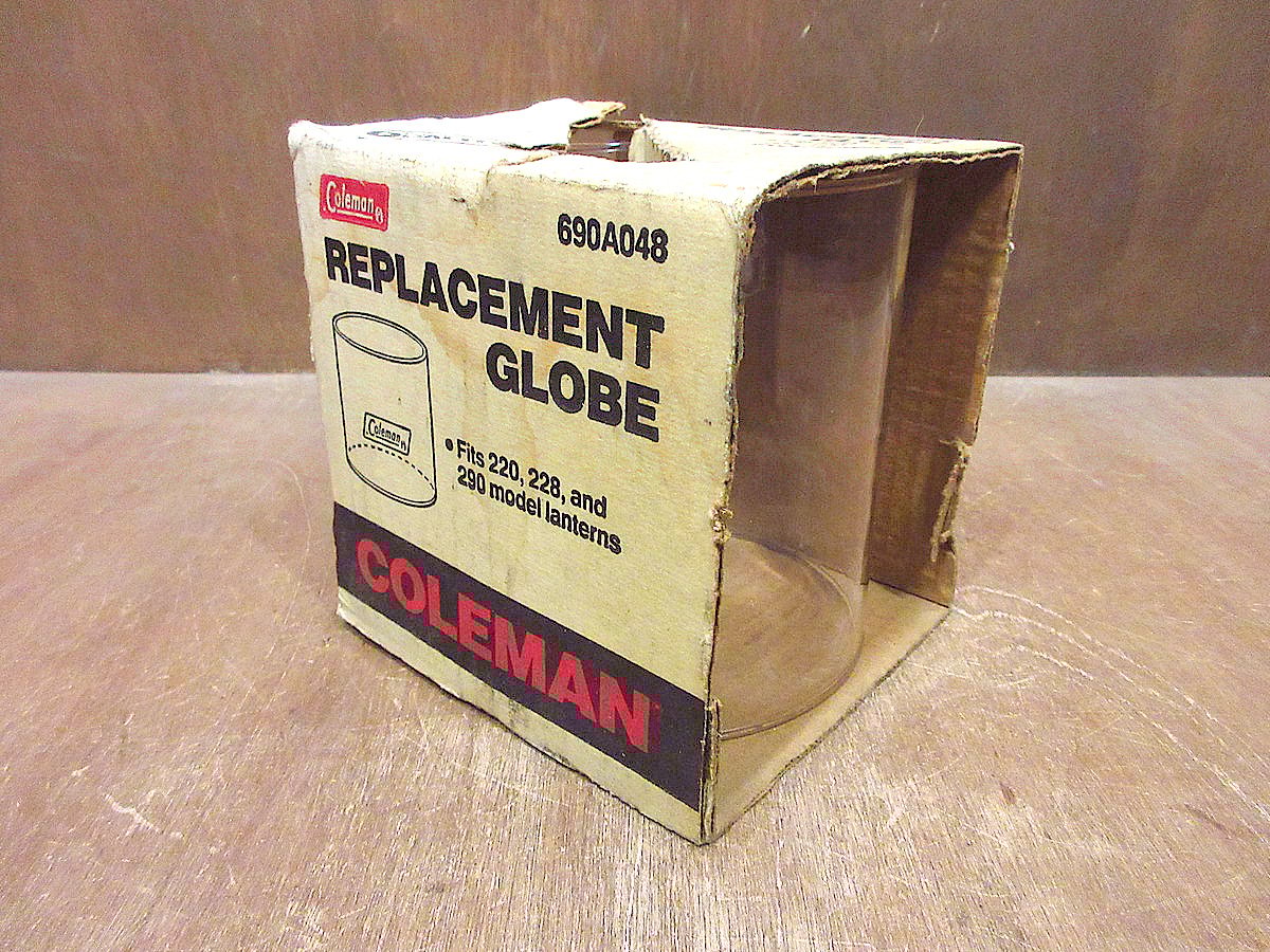 Coleman - デッドストック　未使用　コールマン　ランタン　フロステッド　グローブ　USA製 デッドストック 未使用 コールマン ランタン フロステッド