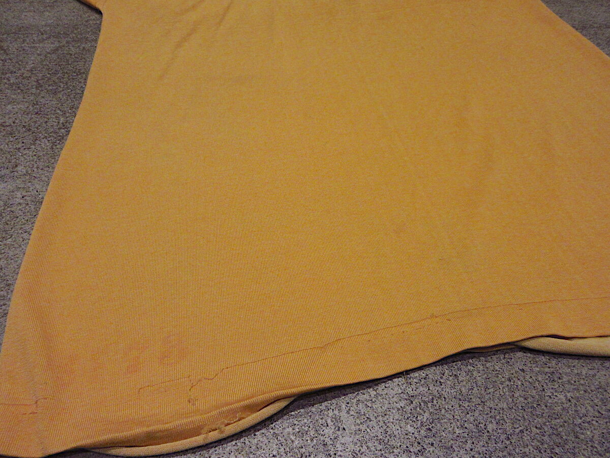ビンテージ70's○ChampionタタキタグフットボールTシャツ黄size ビンテージ70's○ChampionタタキタグフットボールTシャツ黄size