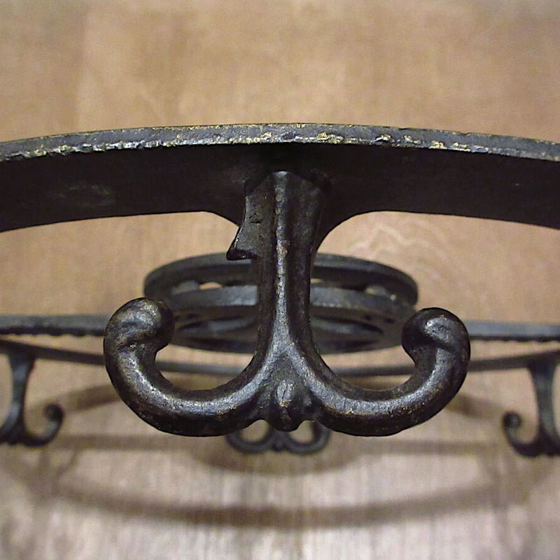 アイアン・ハンガーラック アンティーク調 ブラック 黒 おしゃれ