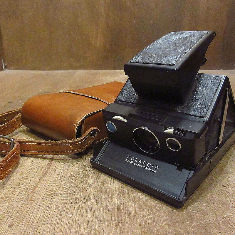 POLAROID SX-70 LAND CAMERA ポラロイド レトロ ビンテージ70's○ケース付きPOLAROID SX-70 LAND CAMERA○23032
