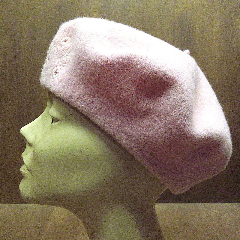 ★値下げ　未使用に近い　ワンダフルワールド　ピコフリル　ベレー帽　赤 ビンテージ○フラワー刺繍入りウールベレー帽薄ピンク○221118k6