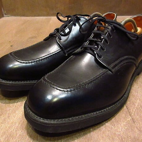 ポストマンシューズ | STORES ポストマンシューズ | STORES