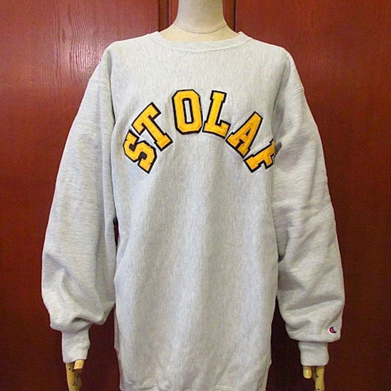 ま*る様 チャンピオンリバースウィーブスウェットUSA ST.OLAF COLL ま