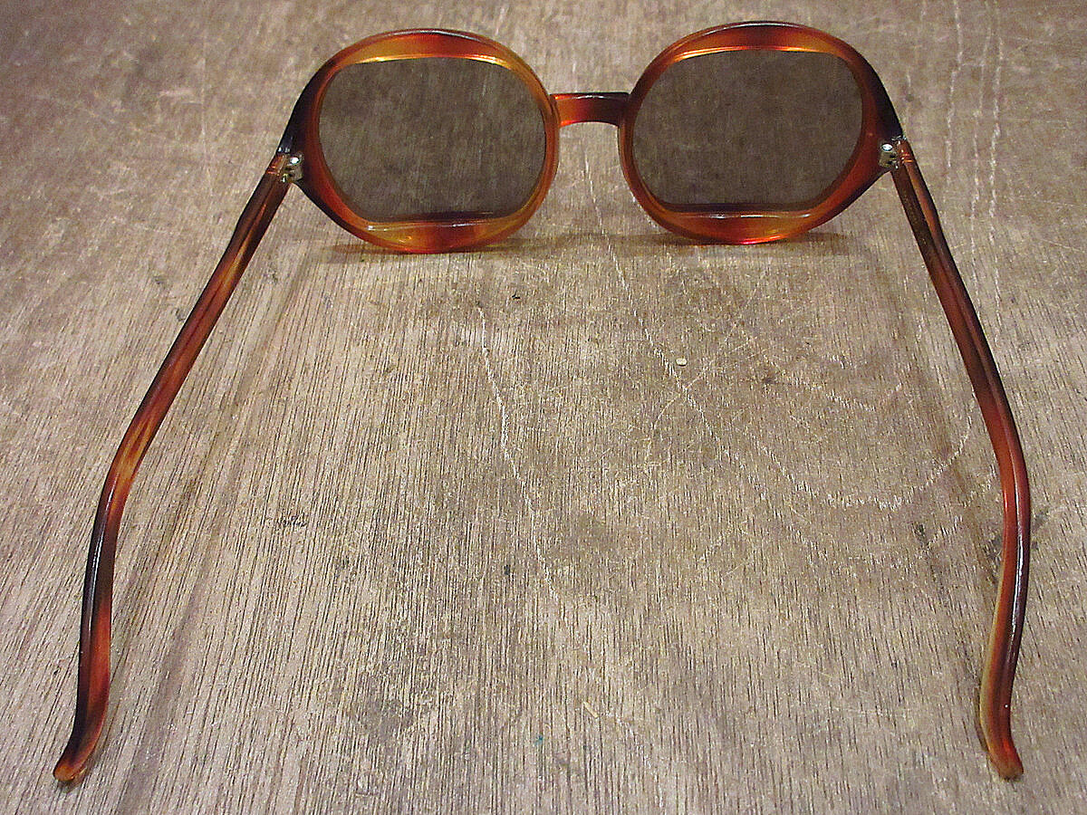 ビンテージ60's○foster grantべっ甲柄オーバルサングラス ビンテージ60's○foster grantべっ甲柄オーバルサングラス