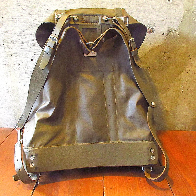 ビンテージ○スイス軍山岳バックパック後期型○240820k6-bag-bp ビンテージ○スイス軍山岳バックパック後期型○240820k6-bag-bp