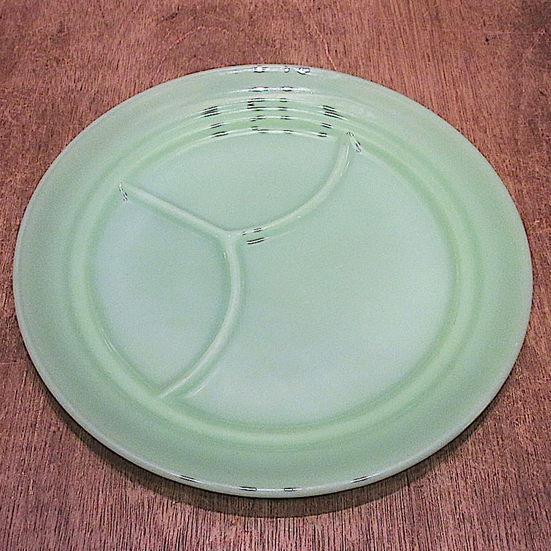 ビンテージ○Fire Kingジェダイ3コンパートメントプレートA○260209n7