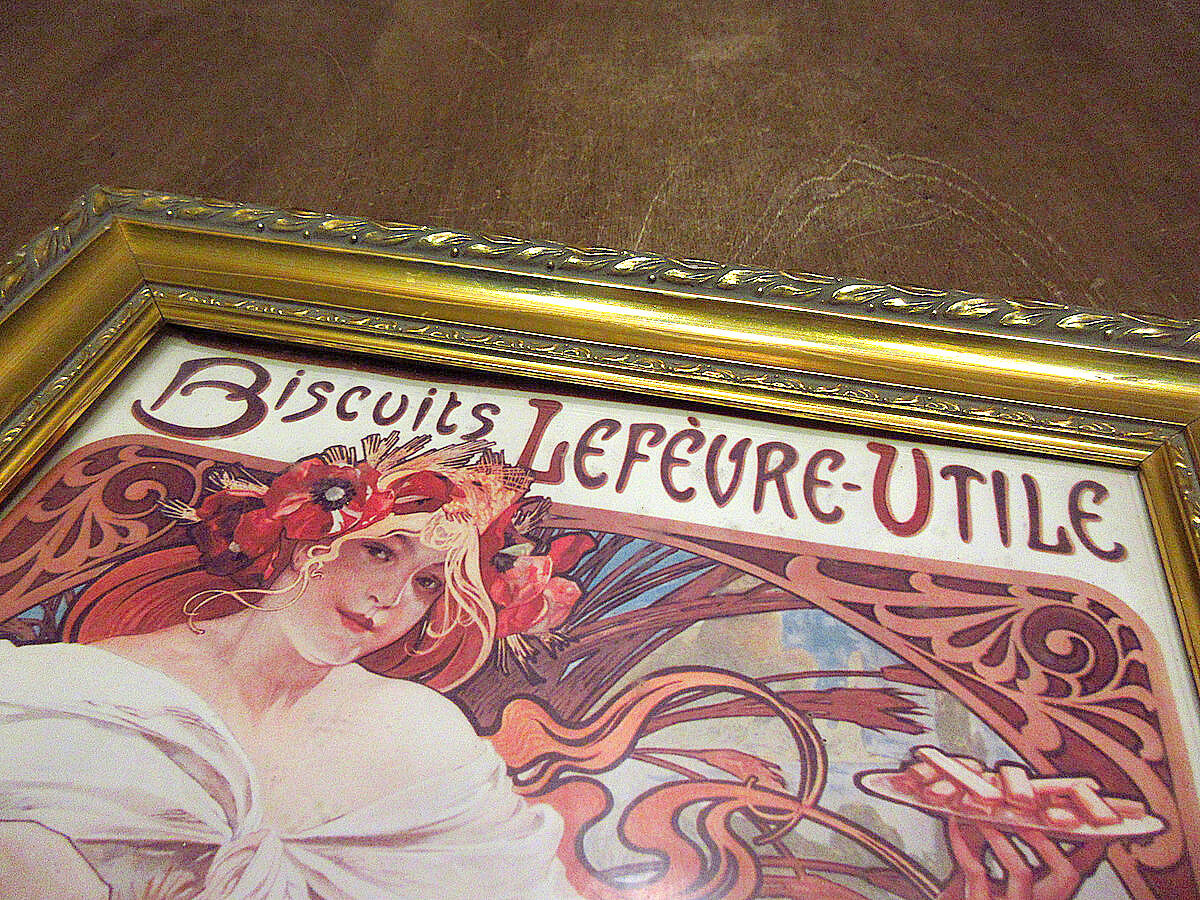 Alfons Maria Mucha Biscuits Lefevre-Utile額入り壁掛け