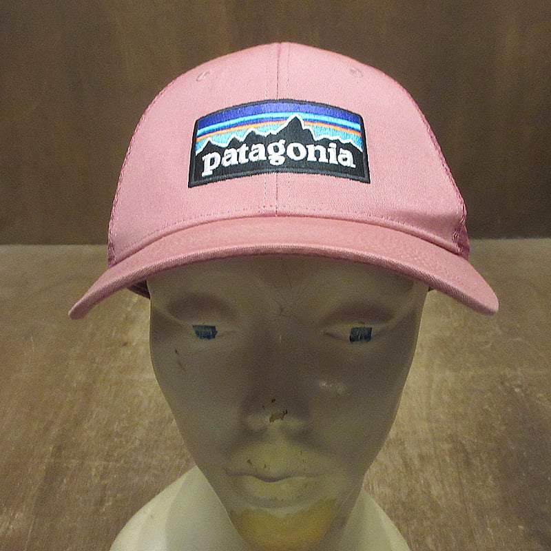 【スーパーセール】 Patagonia○ロゴ刺繍6パネルスナップバックメッシュキャップ 帽子