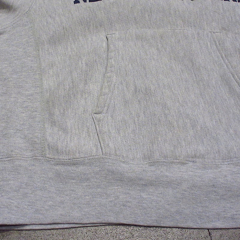 ビンテージ80's○Champion UNIVERSITY OF NEW HAMPSHIREリ