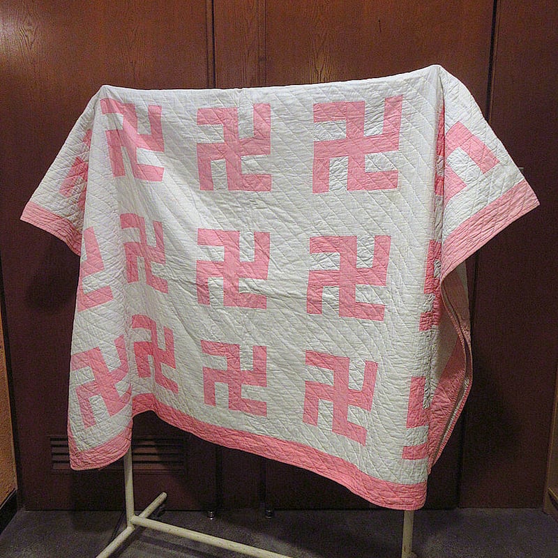 スペシャル アンティーク swastika キルト　卍卍卍 スペシャル アンティーク swastika キルト 卍卍卍 【公式通販】