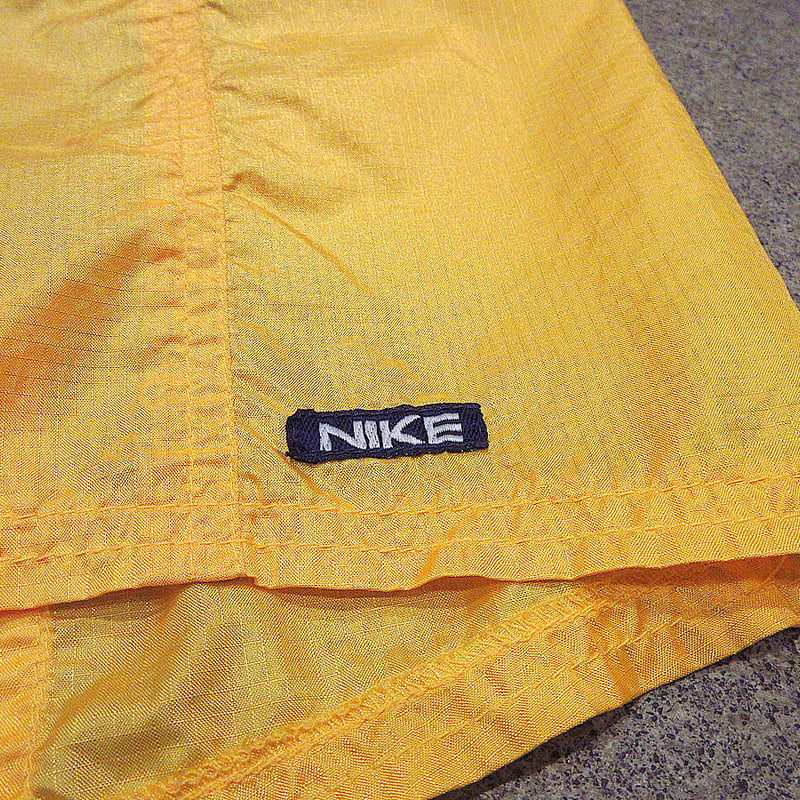 ビンテージ90's○NIKEナイロンスイムショーツ黄size M○220628m6-m-swi
