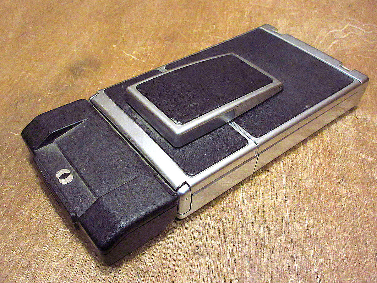 Polaroid XS70 Sonar 600custom  ケース、フィルム付 Polaroid XS70 Sonar 600custom ケース、フィルム付