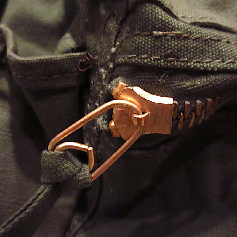 ビンテージ60's○DEADSTOCK? U.S.ARMYサバイバルキットバッグ ビンテージ60's○DEADSTOCK? U.S.ARMYサバイバルキットバッグ