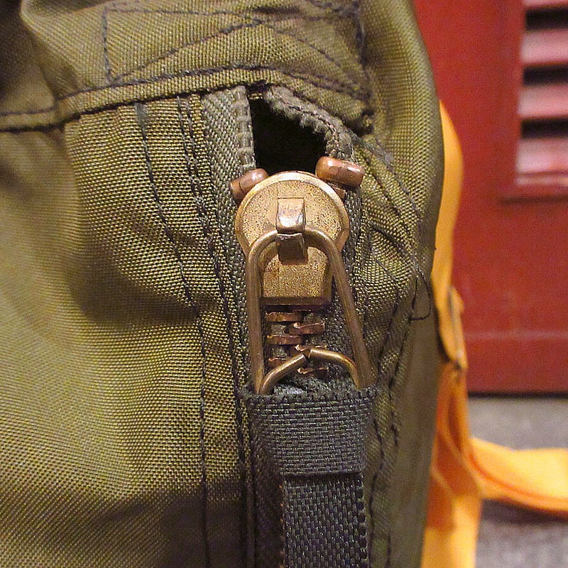 ビンテージ80's○U.S.ARMYアビエイターサバイバルキットバッグ