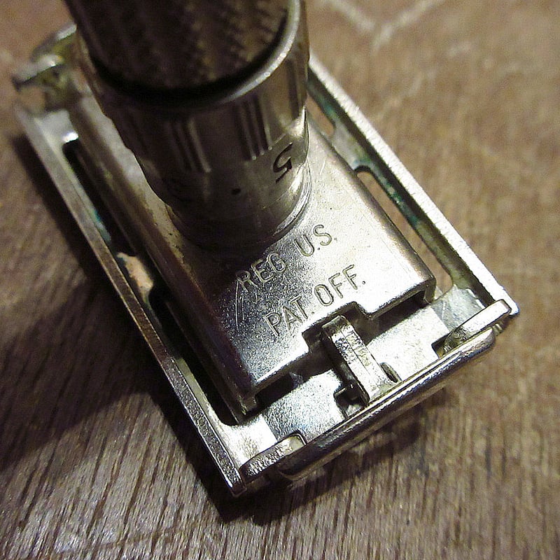 d*3様 Gillette Adjustable Fatboy 剃刀 ケース ビ Gillette “Red Dot” Fatboy — Razor Archive