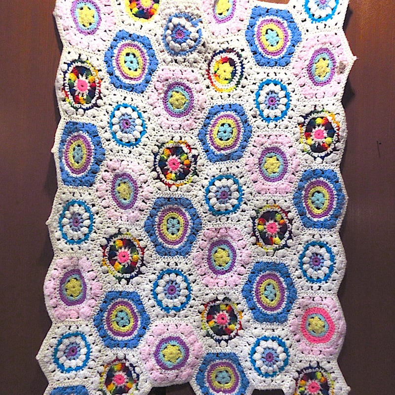 ビンテージ○かぎ針編みブランケットsize 約114cm × 約87cm