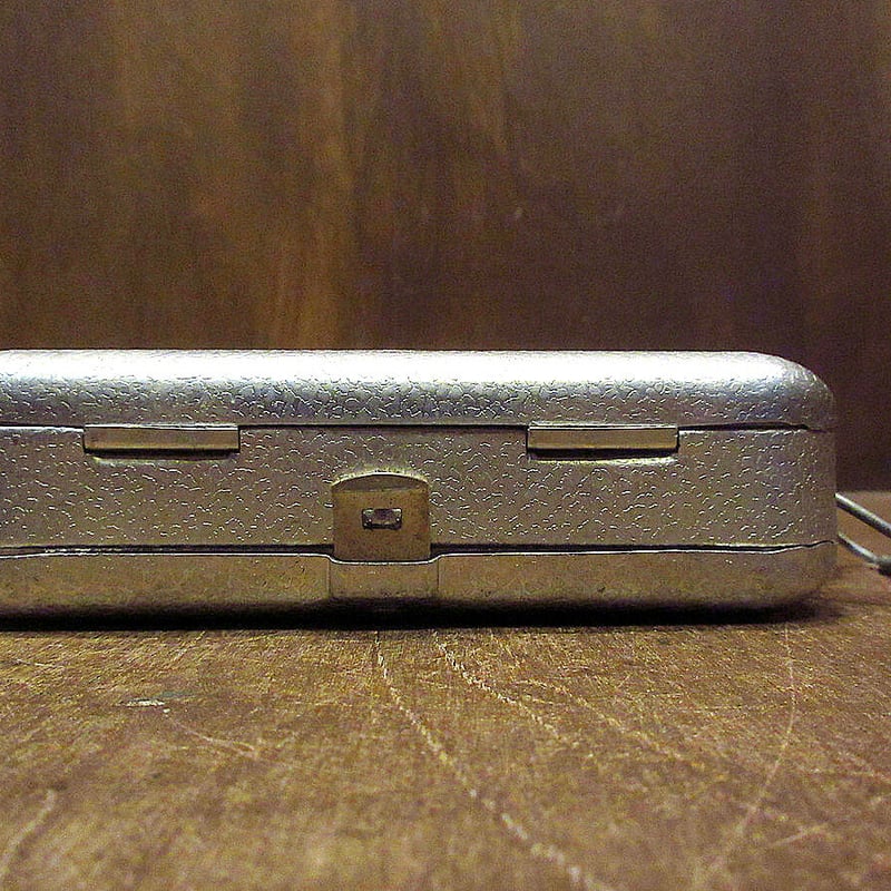 ビンテージ○umco MODEL P-9アルミタックルボックス○230414k6 ビンテージ○umco MODEL P-9アルミタックルボックス○230414k6