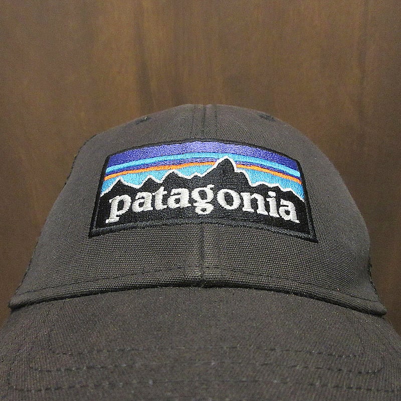 ビンテージ○Patagonia ロゴ刺繍スナップバックメッシュキャップ