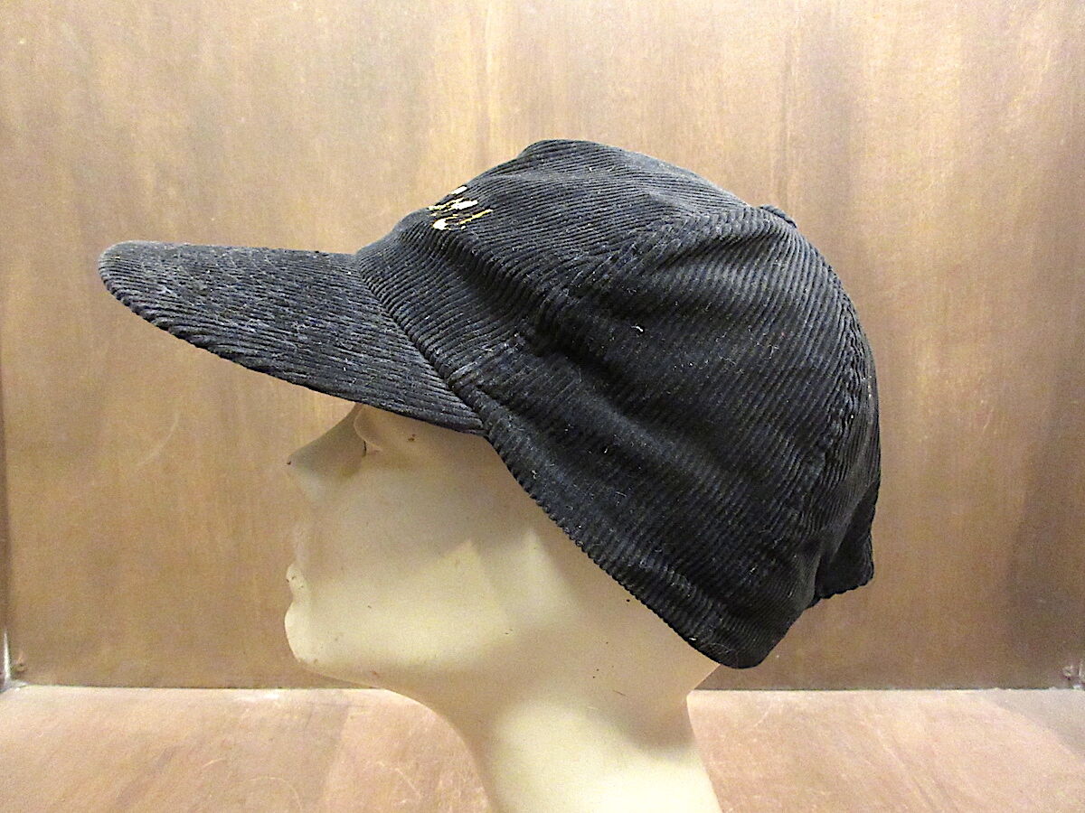 80's 90's ロードランナー コーデュロイキャップ ビンテージ80's～90's○Trojansスナップバックコーデュロイキャップ黒