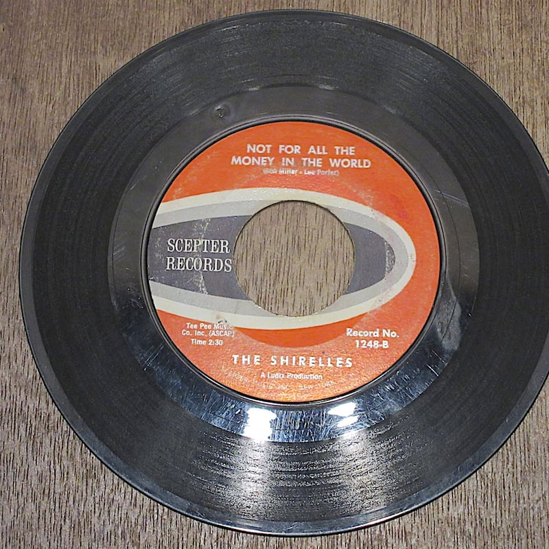 THE SHIRELLES○Foolish Little Girl / Not For All