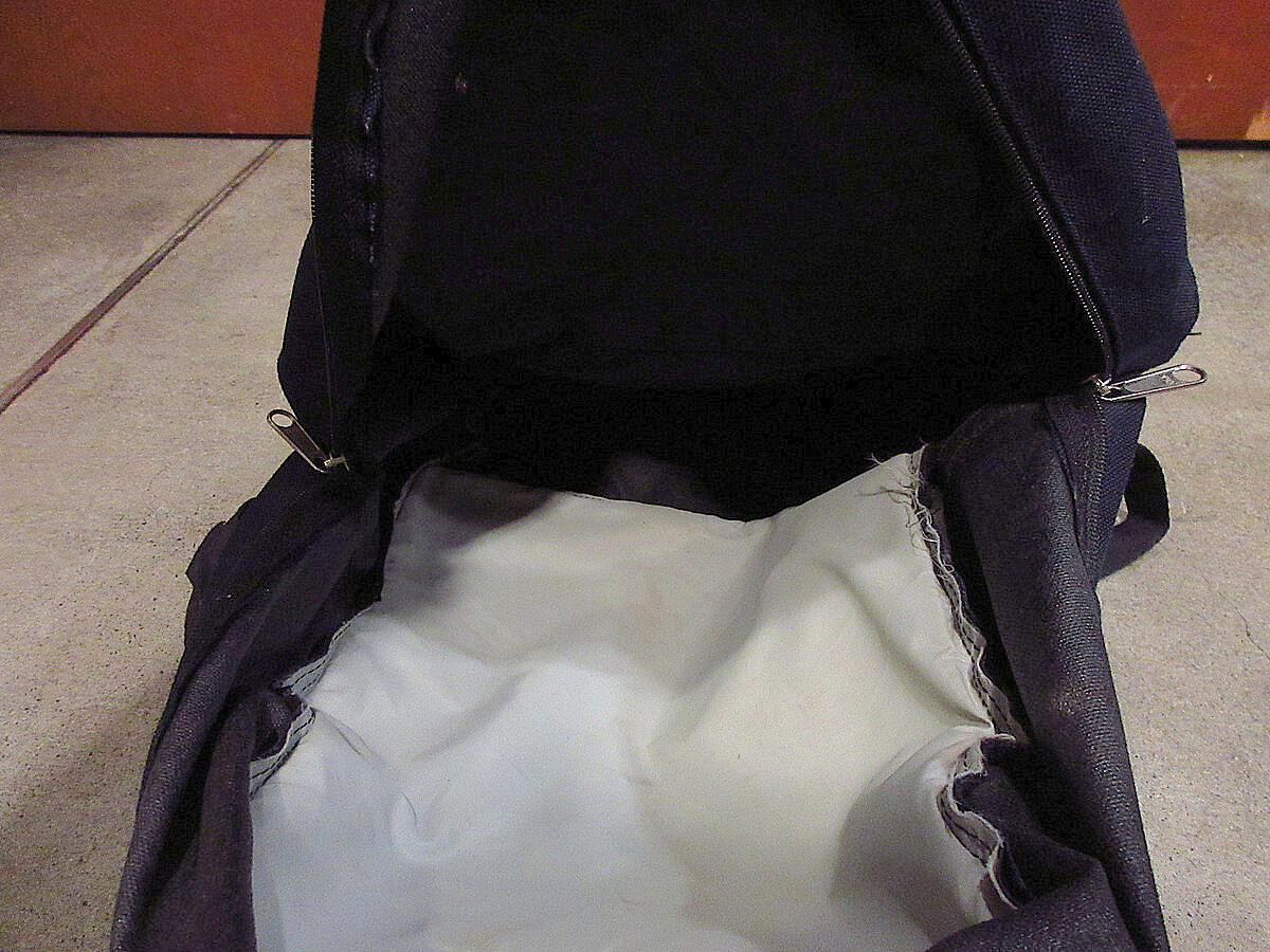 ビンテージ80's90's○MADE IN U.S.A.EASTPAKボトムレザーバックパック