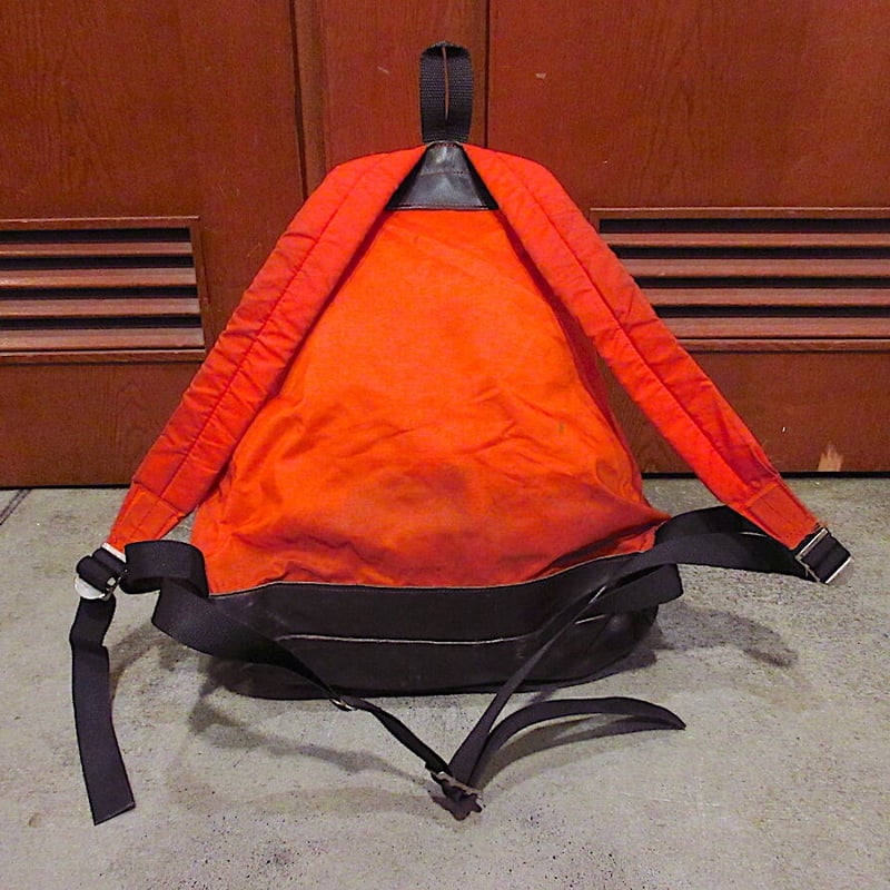 【美品】 Eddie Bauer エディーバウアー レザーリュック ヴィンテージ 2478344059.jpg?1736460349