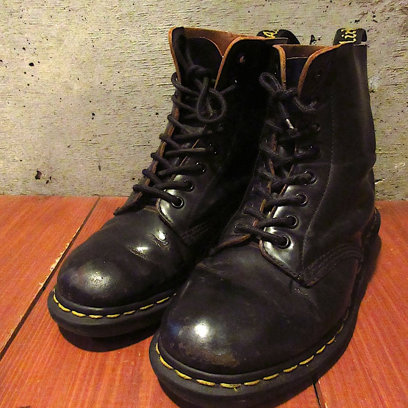 ビンテージ○MADE IN ENGLAND Dr.Martens 8ホールブーツ黒○26032