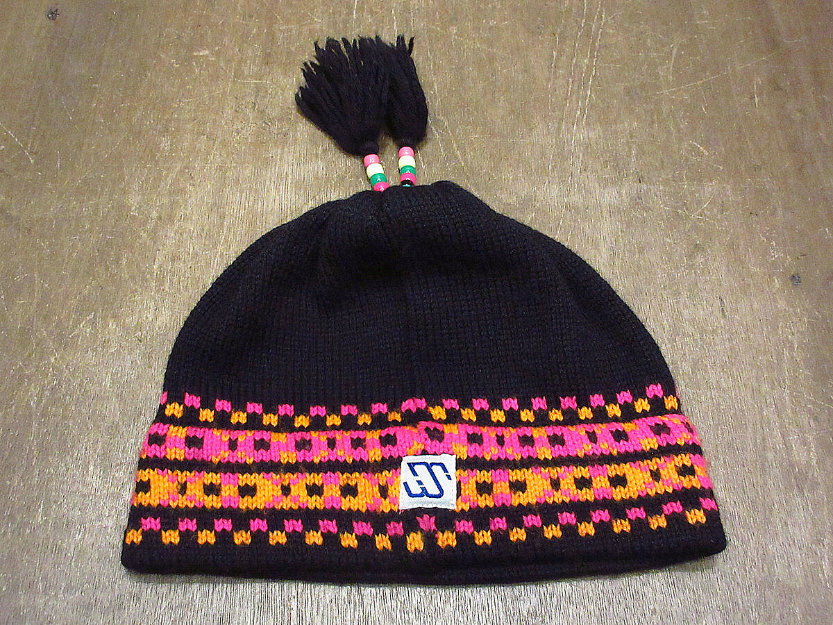 新品】24FW エメレオンドレ クレスト ウール ビーニー グラファイト 新品】24FW エメレオンドレ クレスト ウール ビーニー グラファイト
