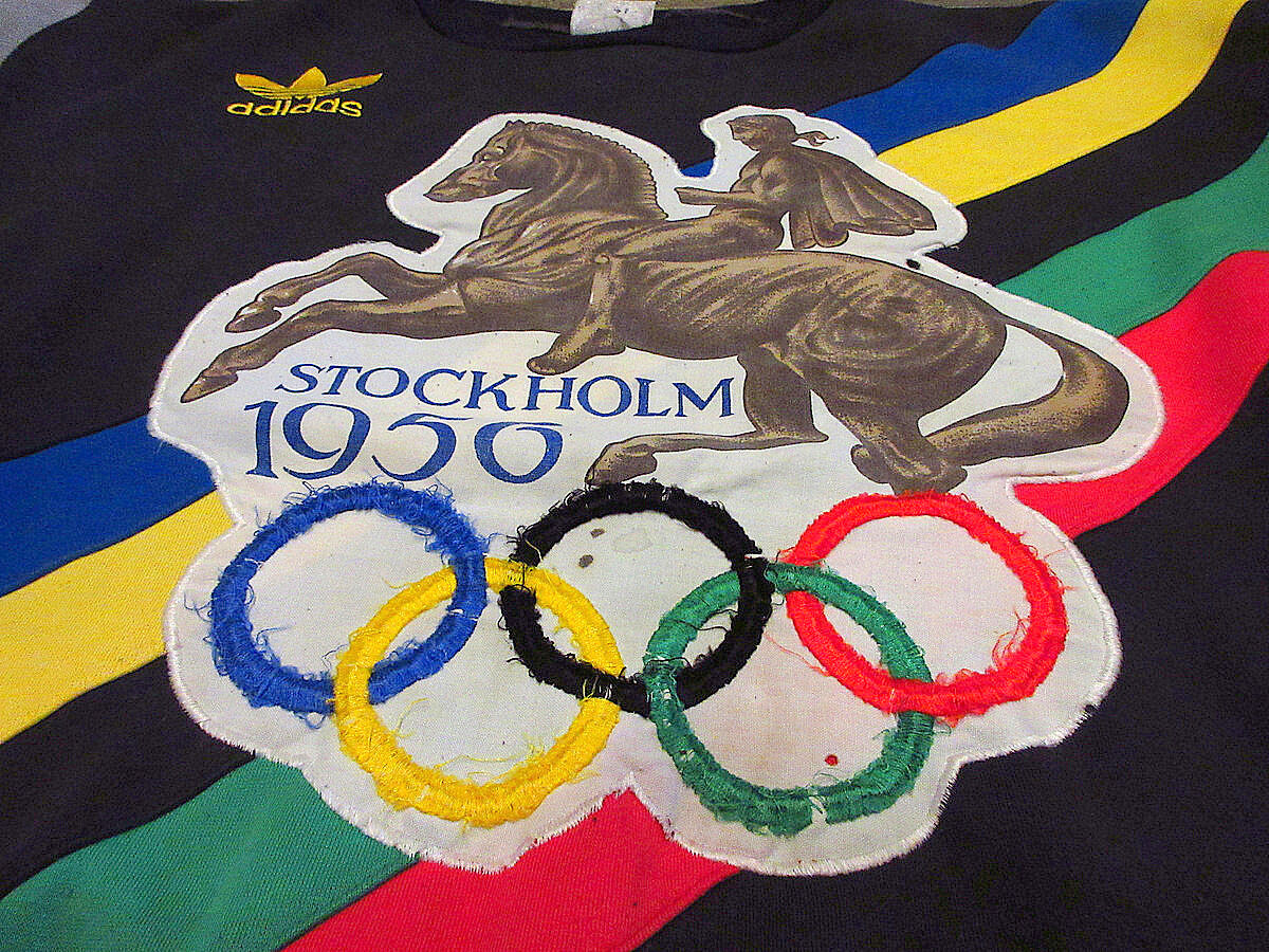 ビンテージ90's○adidas 1952 HELSINN & STOCKHOLM 1956オ ビンテージ90's○adidas 1952 HELSINN & STOCKHOLM 1956オ
