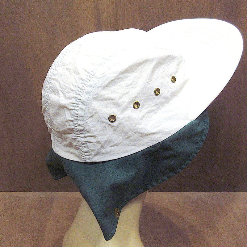 ビンテージ○QUAKER MARINE SUPPLY耳あて付き4パネルキャップ白size XL