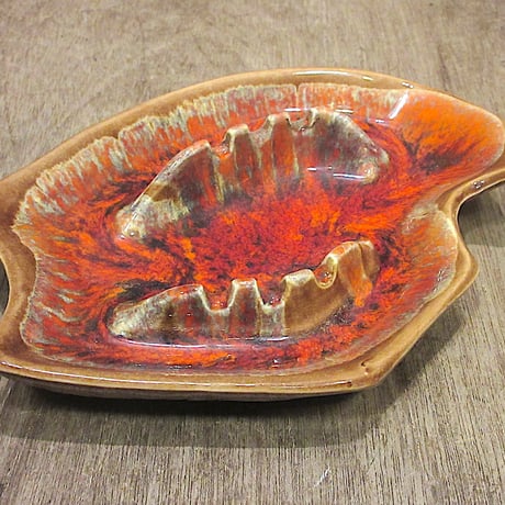 アシュトレイ | STORES