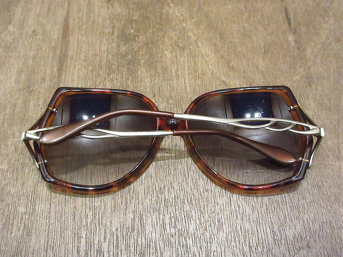 ビンテージ70's80's○べっ甲柄バタフライサングラス○220424i2 ビンテージ70's80's○べっ甲柄バタフライサングラス○220424i2