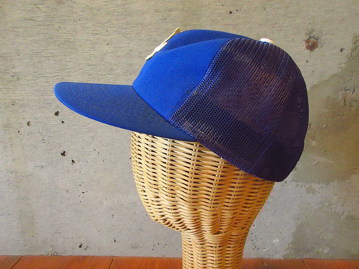 ビンテージ70's80's○LAワッペン付きスナップバックメッシュ ビンテージ70's80's○LAワッペン付きスナップバックメッシュ