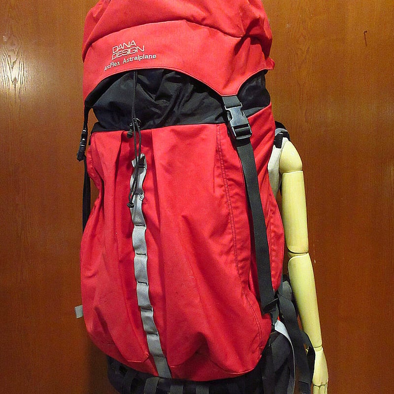 DANA DESIGN○ナイロンバックパック赤○230625i8-bag-bpデイナ DANA DESIGN○ナイロンバックパック赤○230625i8-bag-bpデイナ