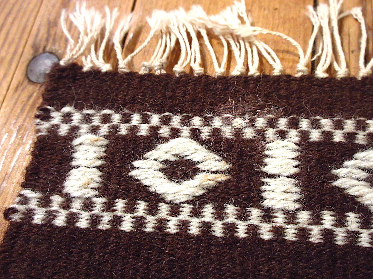 ヴィンテージラグ ウール製 ビンテージ○ネイティブウールラグ茶約42cm×約19cm○220622c3-rug