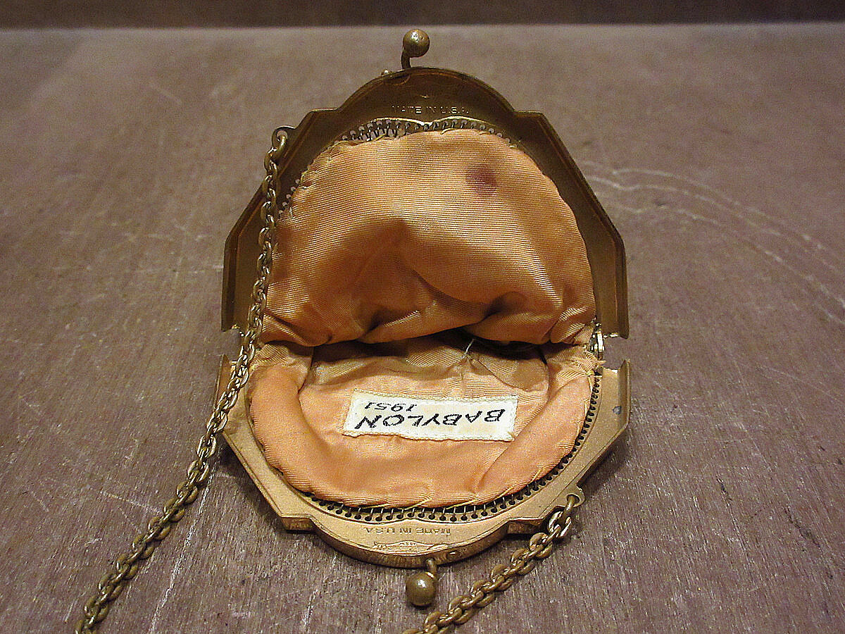 ★★ヴィンテージWHITING&DAVIS CO. ゴールド 　パーティーバック Vintage Whiting & Davis Gold Bag