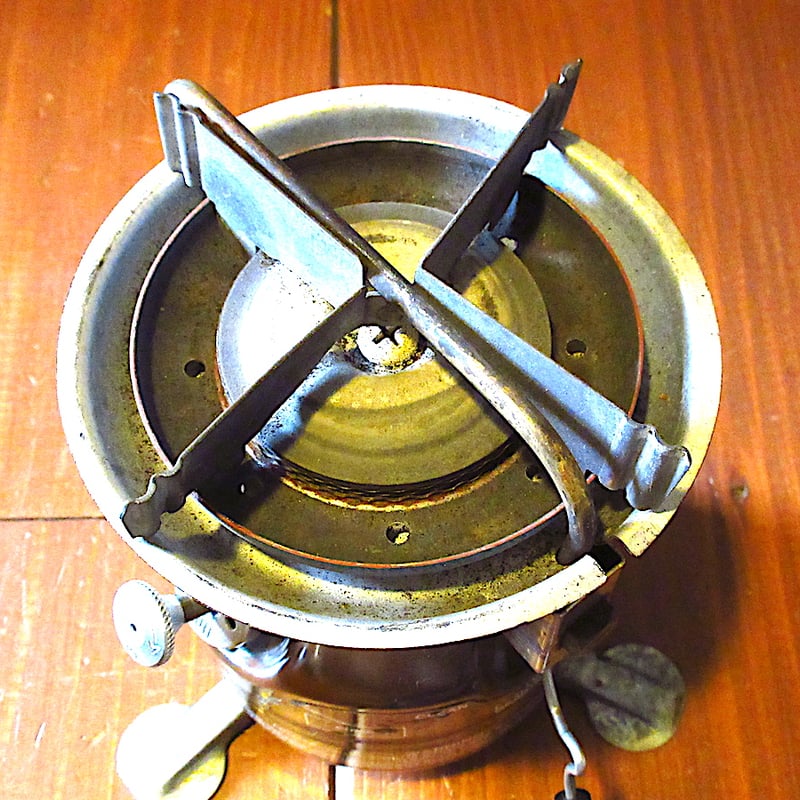 Coleman PEAK 1 MODEL 400 シングルバーナー コールマンのビンテージガソリンバーナー、ピーク1たちに迫る