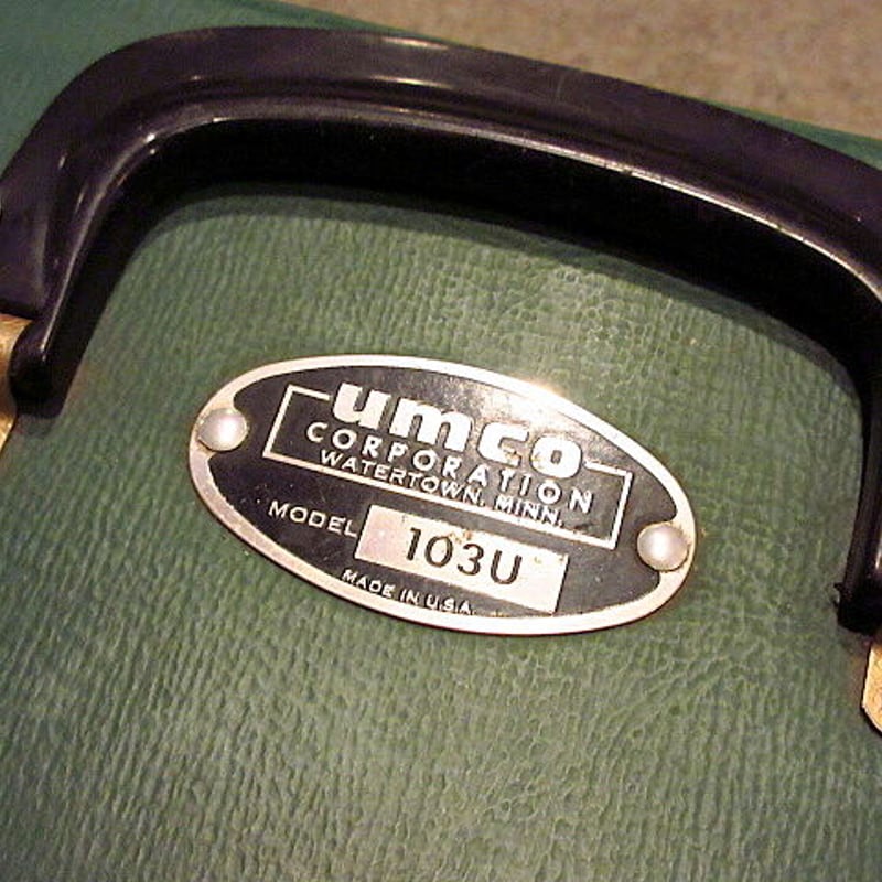 UMCO 103U フィッシングボックス グリーン