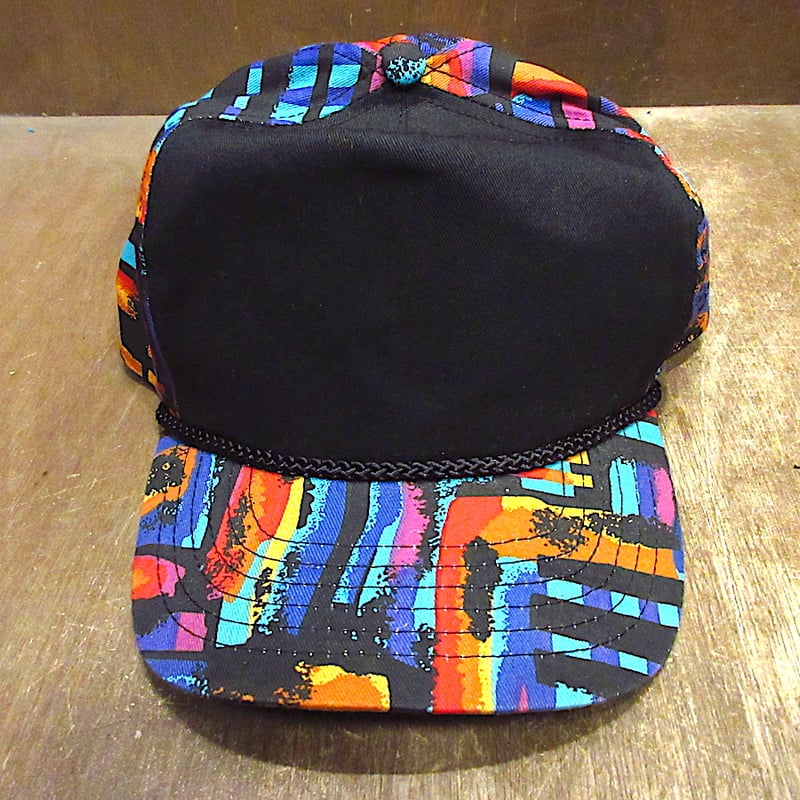 ビンテージ90's○DEADSTOCK CAMEO総柄スナップバックキャップ ビンテージ90's○DEADSTOCK CAMEO総柄スナップバックキャップ