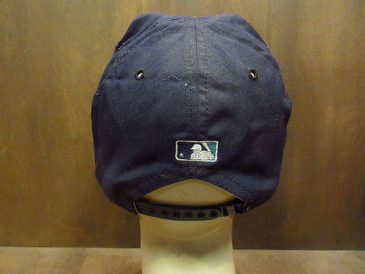 ビンテージ○New Era SEATTLE MARINERSコットンベースボールキャップsiz