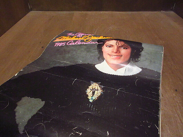 マイケルジャクソン2009年official カレンダー　未開封新品アンティーク マイケルジャクソン2009年official カレンダー 未開封新品アンティーク