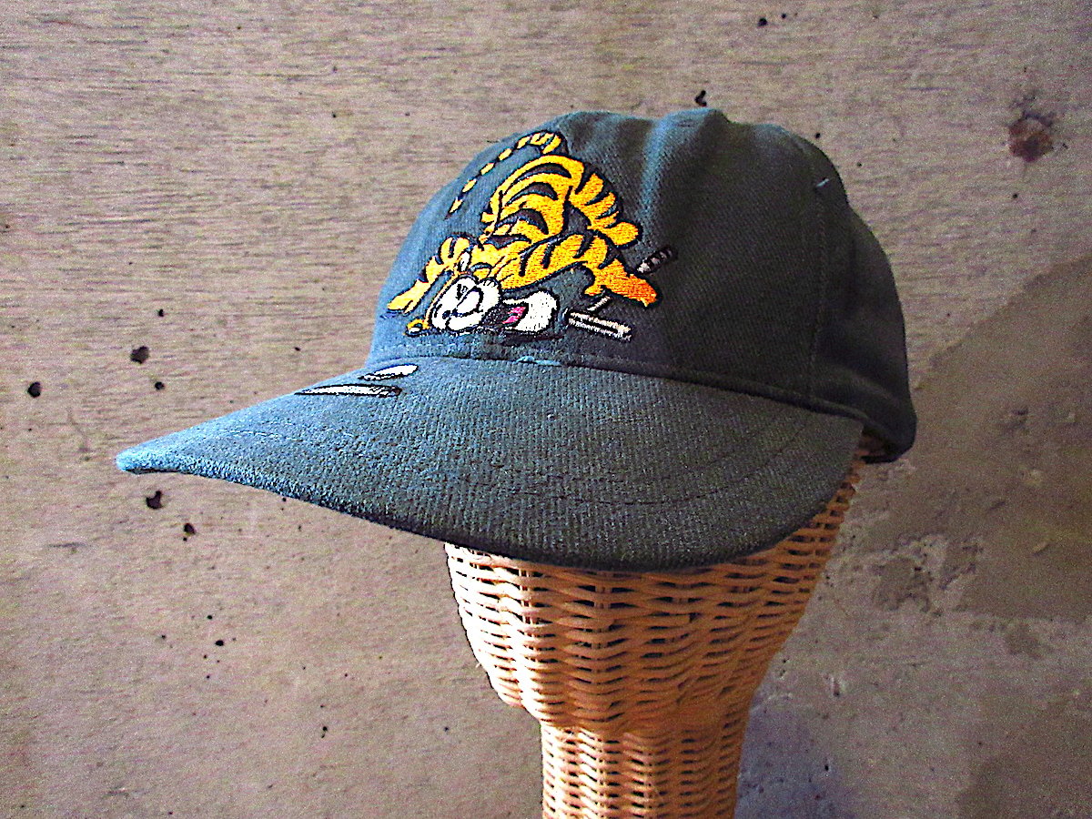 ビンテージ90's○Disneyティガー刺繍入りキャップ深緑○250727j2-m-cp