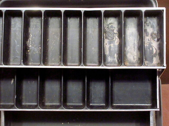 ビンテージ○UMCO MODEL 102Uタックルボックス○210116n5-bxs ビンテージ○UMCO MODEL 102Uタックルボックス○210116n5-bxs