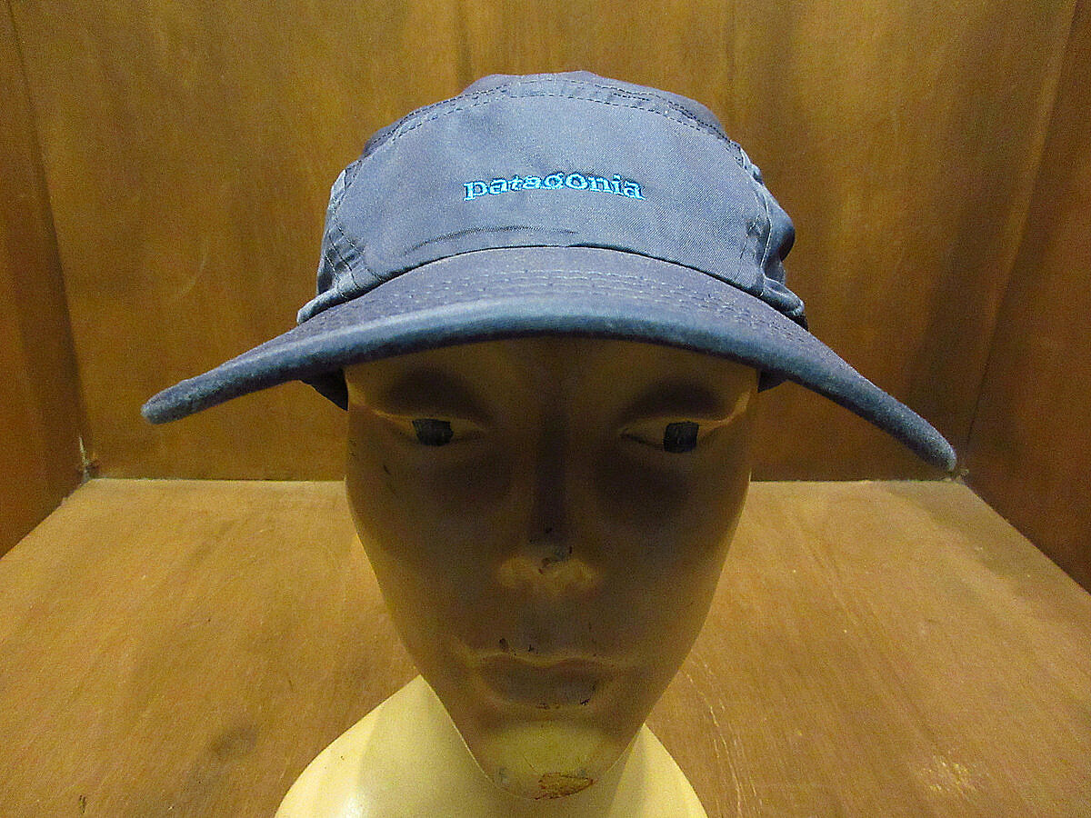 夏のランに最適‼️ パタゴニア ベロシティ・キャップ レアなブラック
