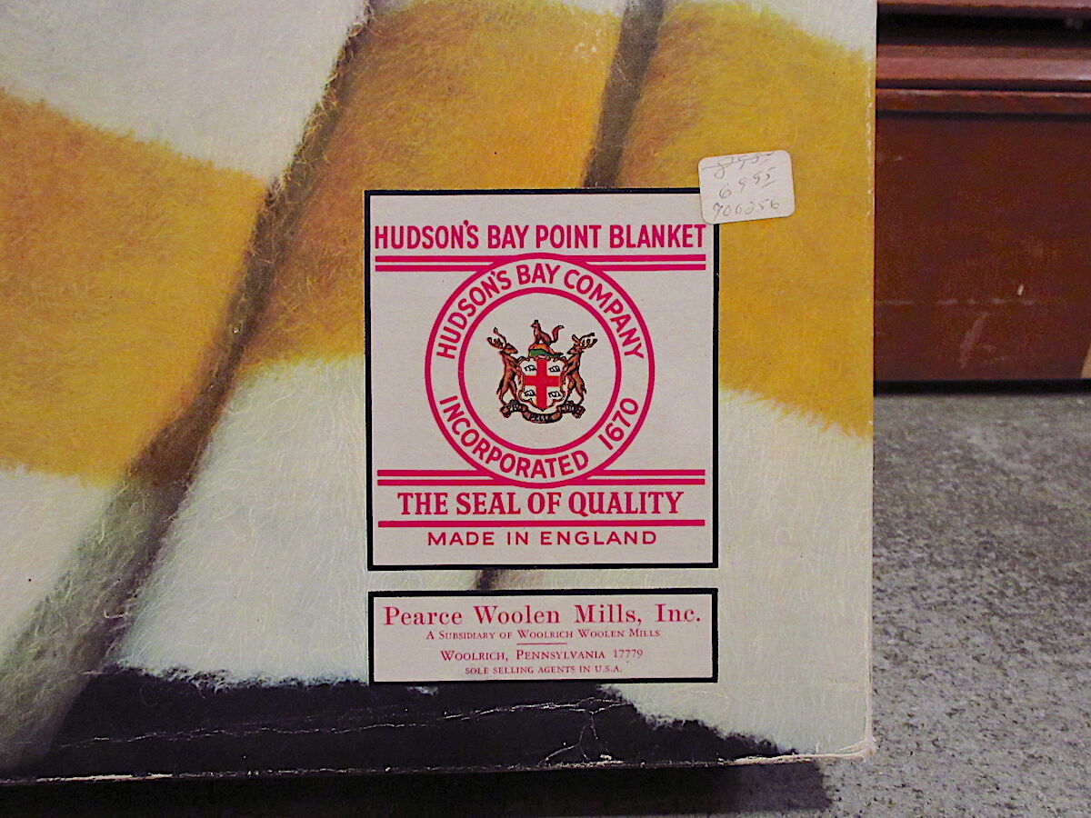 ビンテージ Golden Dawn マルチボーダー ウール ブランケット 特大 ビンテージ Golden Dawn マルチボーダー ウール ブランケット 特大